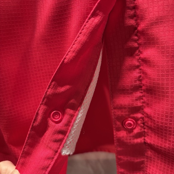 Columbia PFG Women's Shirt Hot Pink Short Sleeve Snap Close Omni Shade Pockets - Picture 6 of 16